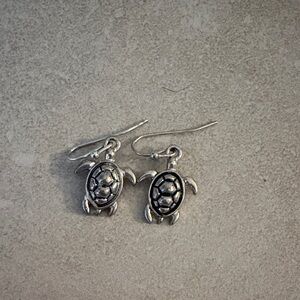 Silver Turtle Earrings